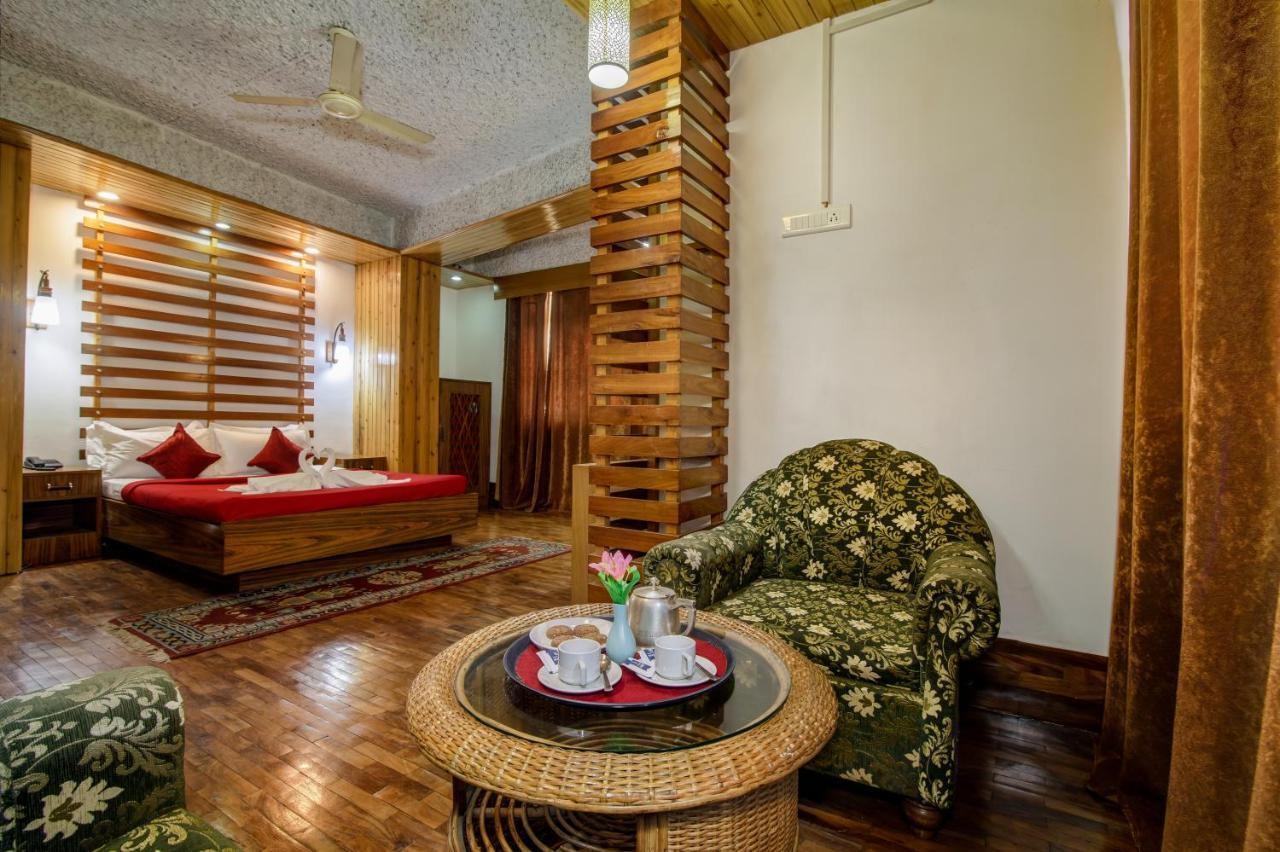 Montis Soyang Premium Heritage Hotel Gangtok Exterior foto